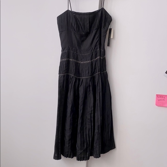 David Meister Dresses & Skirts - David Meister silk dress